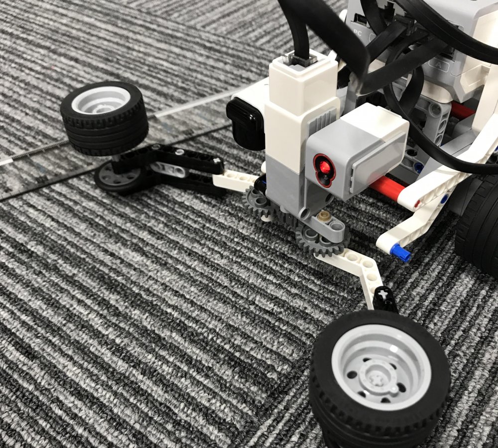 ロボット教室ふじみ野校に通う生徒さんがトレジャーハントロボットを作りました！